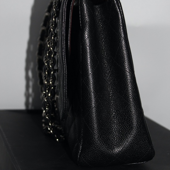 Chanel Caviar Quilted Maxi Double Flap Black - Picture 7 of 16